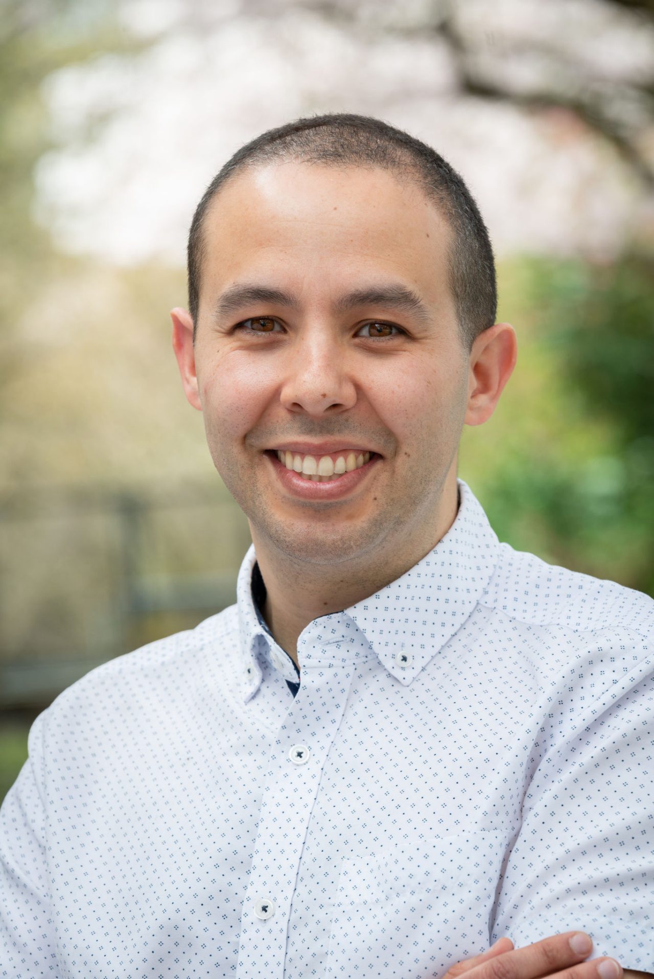 Headshot for Dr. Anas Manouzi
