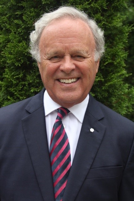 Dr. Lee Errett
